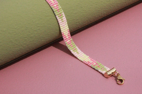 LOOM armbånd (tap - pink, mos, lysegul, lyserød)