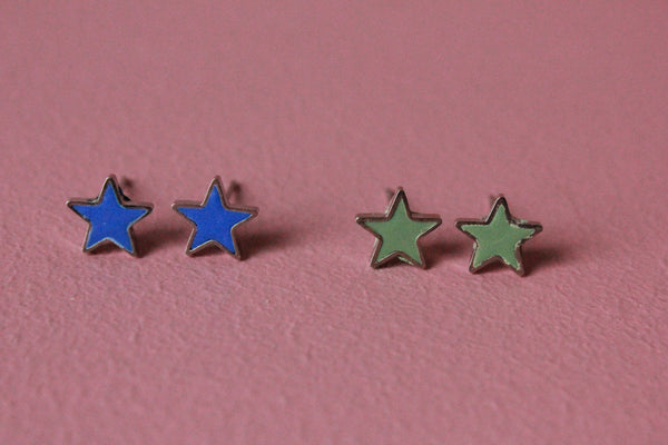 STAR øreringe (koboltblå/forsølvet eller mosgrøn/forsølvet)