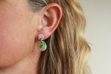 A BEAUTIFUL MESS øreringe (klar grøn/lys lilla/gylden)