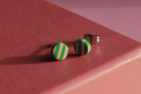 CIRKUS dot øreringe, mini (klar grøn/bubblegum)