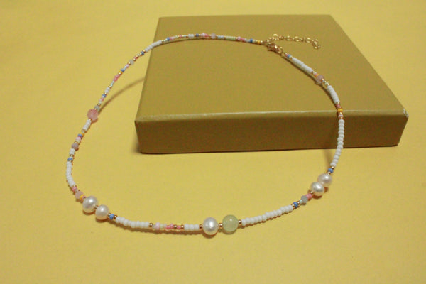 DREAM - konfetti halskæde (hvid/rosa/grøn)